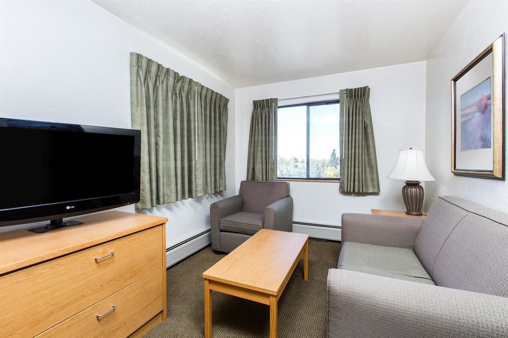 La Quinta By Wyndham Anchorage Airport Hotel Ngoại thất bức ảnh