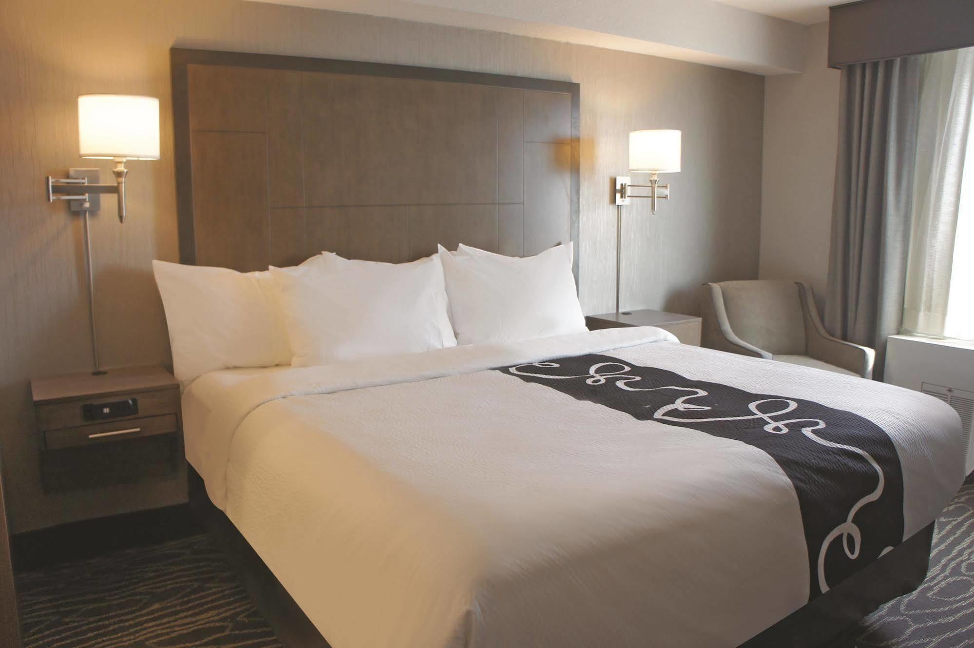 La Quinta By Wyndham Anchorage Airport Hotel Ngoại thất bức ảnh
